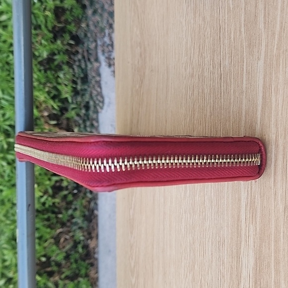 Michael Kors Brown Red Signature Canvas Wallet - Picture 5 of 13